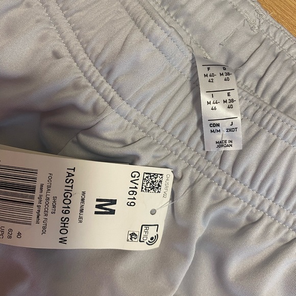 SOLD - Picture 4 of 5